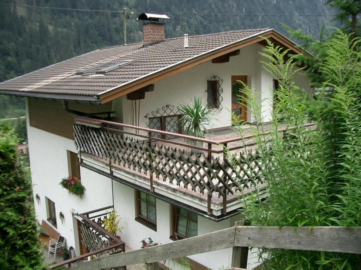 Reiter, Haus Apartment
